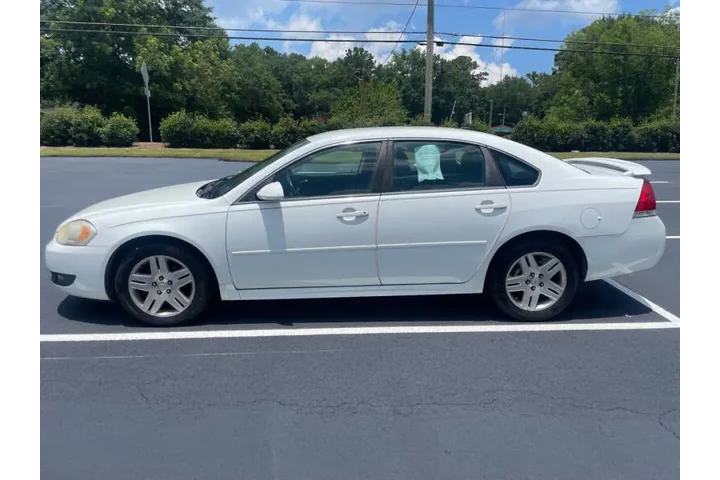 $11500 : 2011 Impala LT Fleet image 4