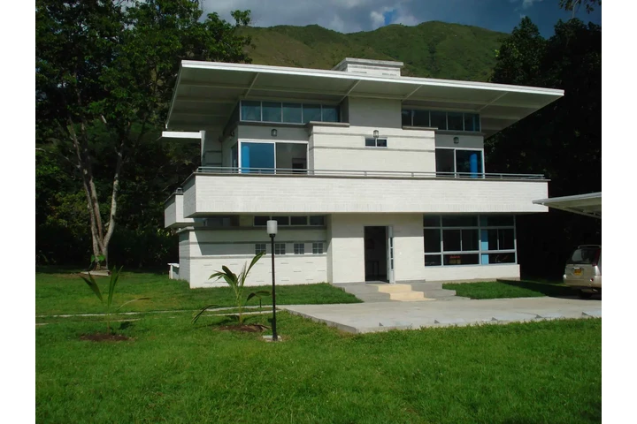 ARQUITECTURA MEDELLÍN CALI image 2