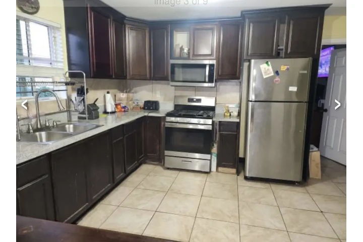 $3890 : 🚨CHARMING HOUSE FOR YOU🚨 image 4