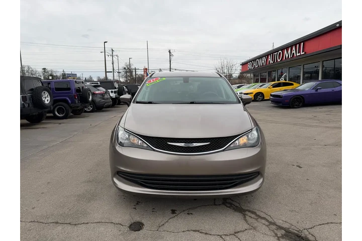 $9980 : 2017 Pacifica LX image 7