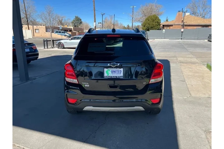 2020 Trax LT FWD image 6