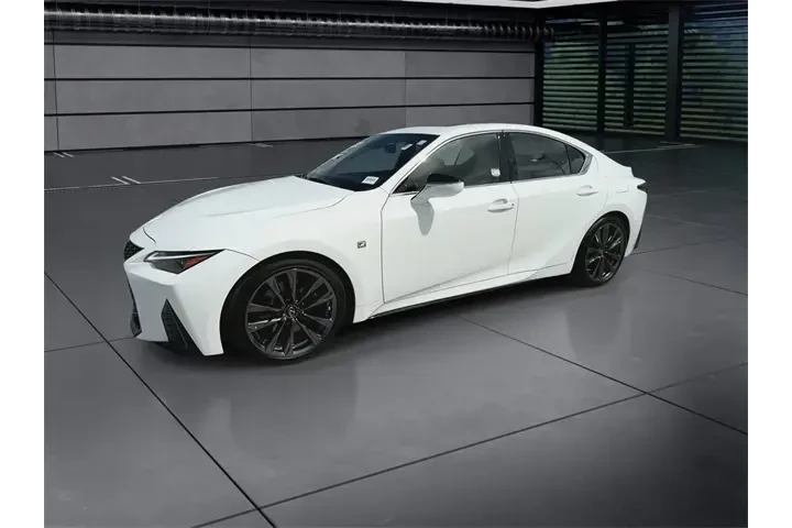 $39998 : Lexus IS 350 2022 F SPORT 4d image 4