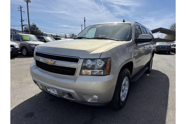 $6995 : 2007 Suburban LT image 7