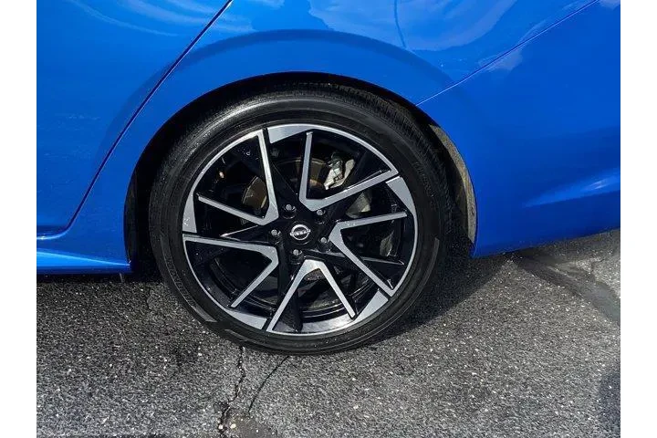 $18990 : Nissan Sentra 2025 SR 4dr Se image 9