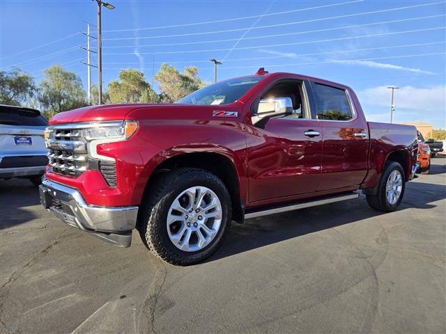 $54436 : Pre-Owned 2022 Silverado 1500 image 2