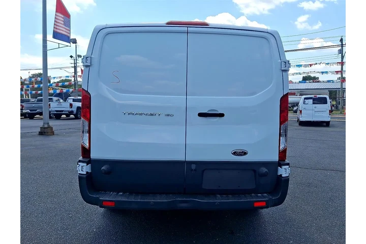 $19400 : 2015 Transit 150 Van Low Roof image 5
