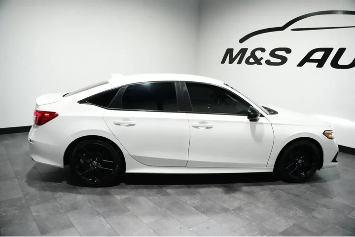 $25893 : 2024 Civic Hatchback image 8