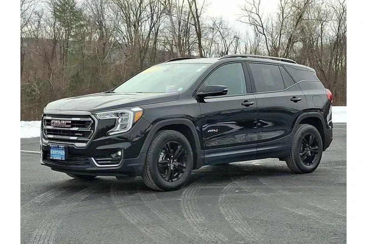 $25499 : GMC Terrain 2022 AWD AT4 4dr image 3