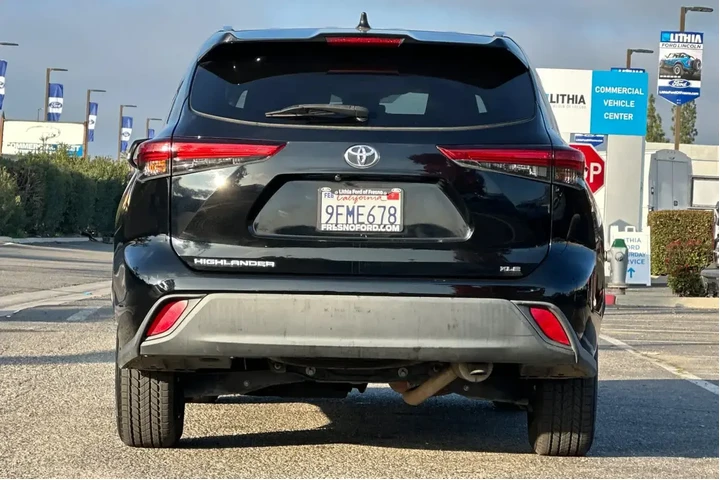 $24604 : Toyota Highlander 2021 XLE 4 image 7