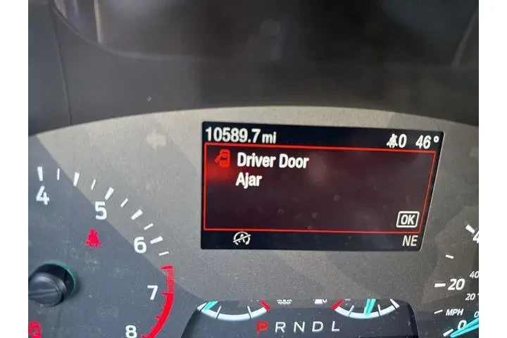 $21103 : Ford Escape 2022 SE 4dr SUV image 2