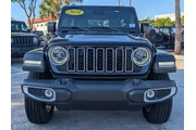$39988 : Jeep Wrangler 2024 4x4 Sahar thumbnail