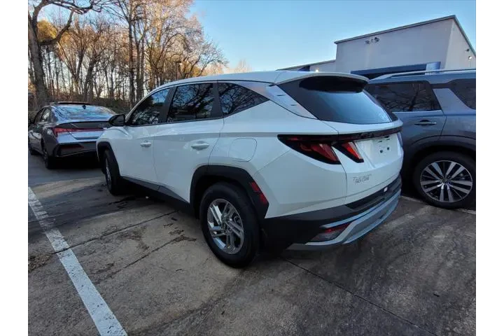 $24993 : Hyundai TUCSON 2025 SE 4dr S image 5