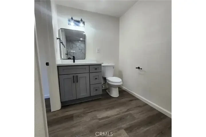 $2600 : BELL GARDENS CASA $2600 image 1