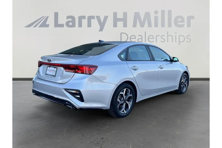 Kia Forte 2019 FE 4dr Sedan image 5