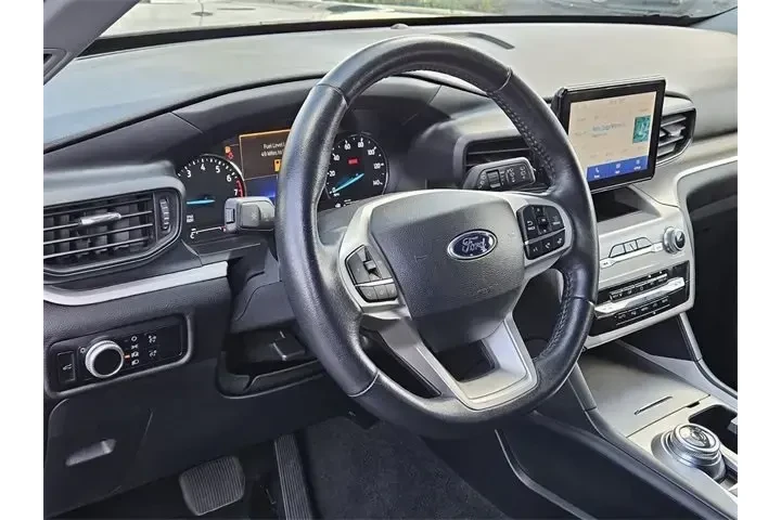 $30990 : Ford Explorer 2023 XLT 4dr S image 5