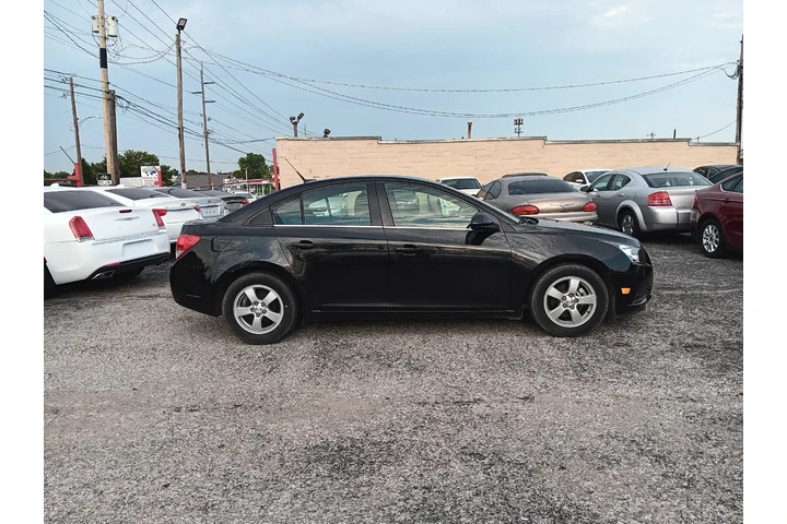 $3000 : 2014 Cruze 1LT AUTO image 3