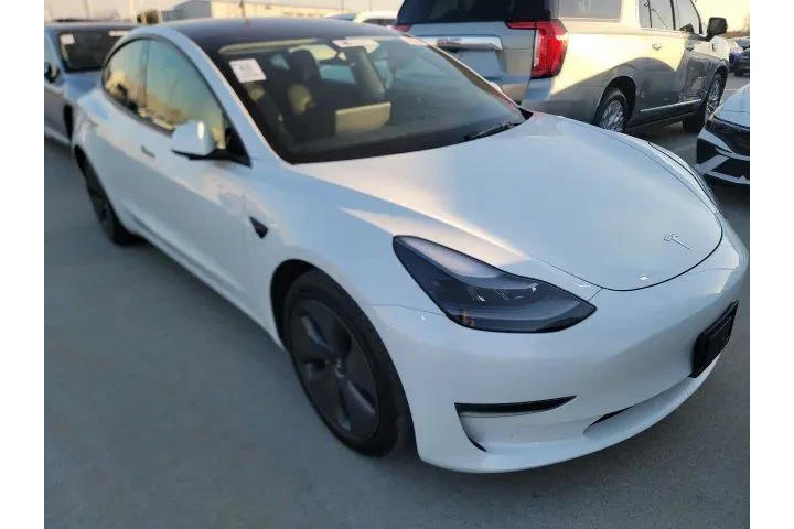 $26788 : Tesla Model 3 2023 4dr Sedan image 2