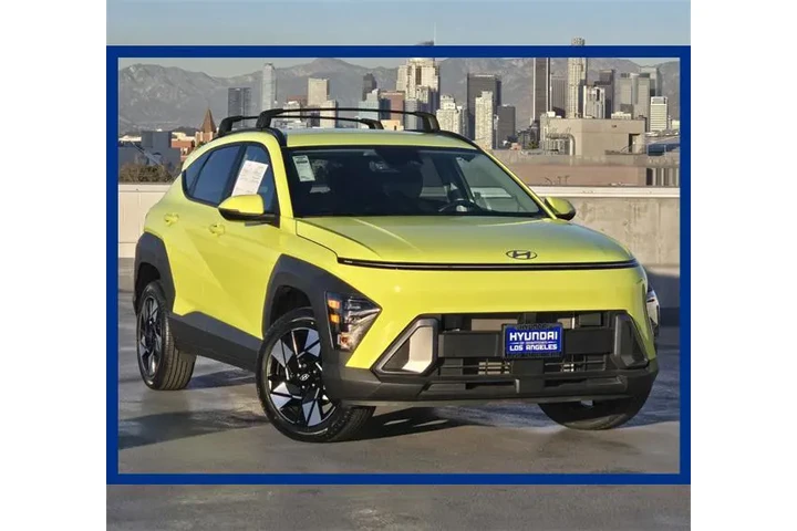 $23404 : Hyundai KONA 2024 AWD SEL 4d image 2