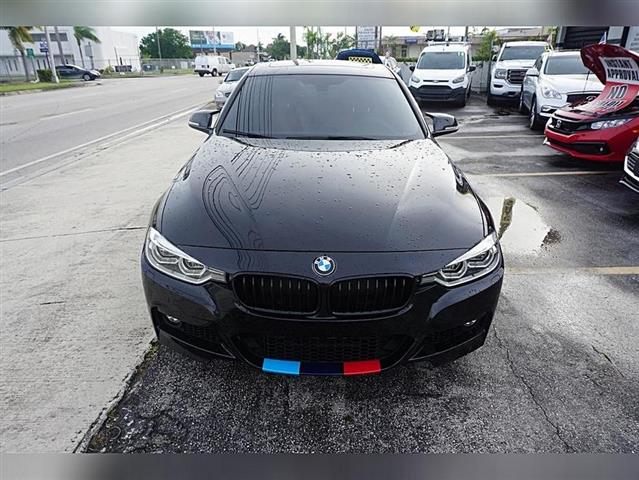 $14900 : 2017 BMW 3 Series image 2