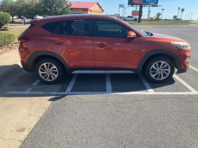 2017 Tucson image 4