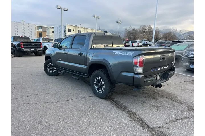 $37549 : Toyota Tacoma 2021 4x4 TRD P image 10