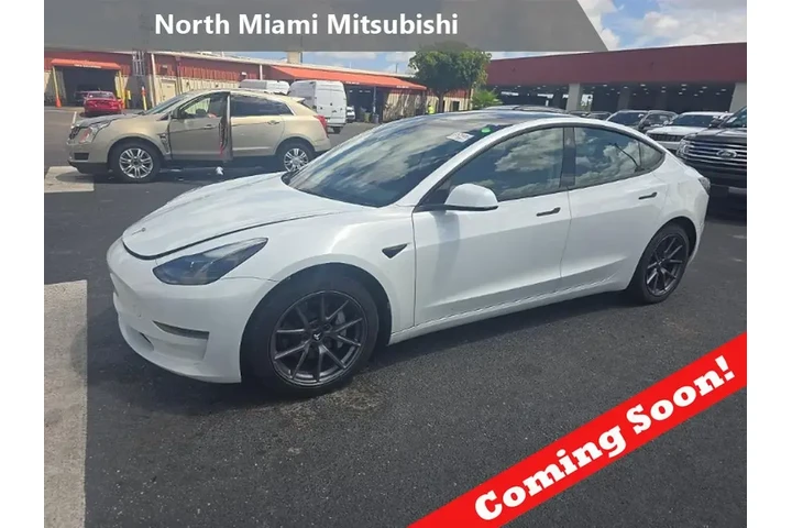 $23490 : Tesla Model 3 2023 4dr Sedan image 1