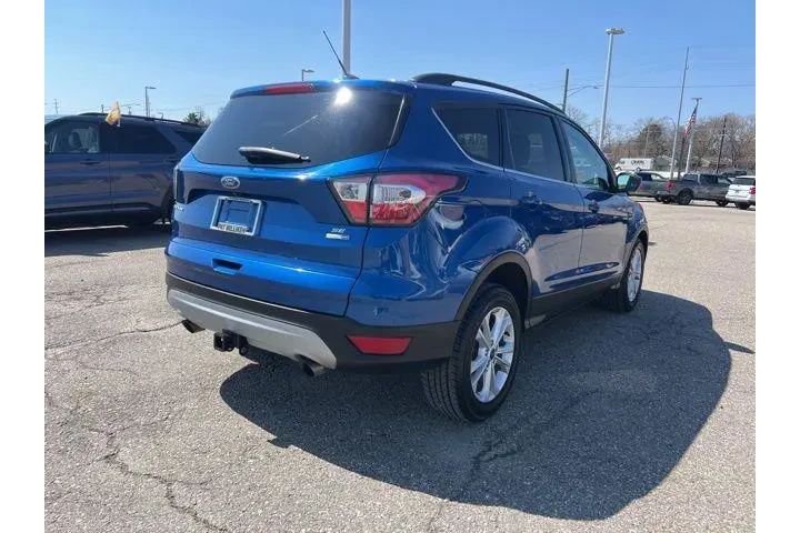 $11965 : Ford Escape 2017 AWD SE 4dr image 4