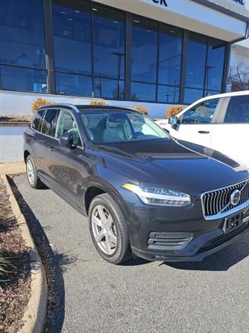 $39834 : PRE-OWNED 2021 VOLVO XC90 T6 image 2