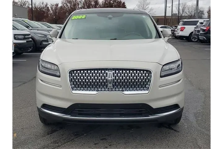 $34988 : Lincoln Nautilus 2022 AWD Re image 3