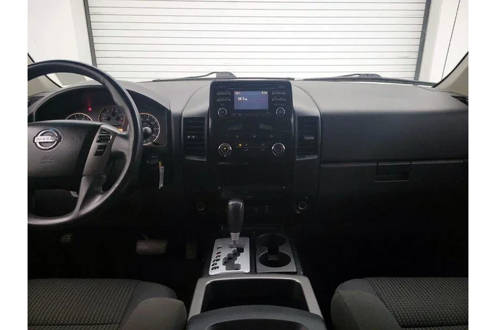 $17998 : Nissan Titan 2014 4x2 SV 4dr image 9