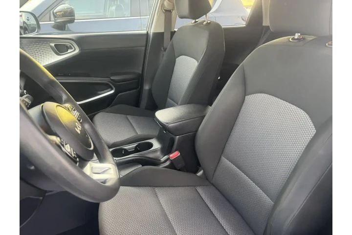 $15999 : Kia Soul 2024 S 4dr Crossove image 9