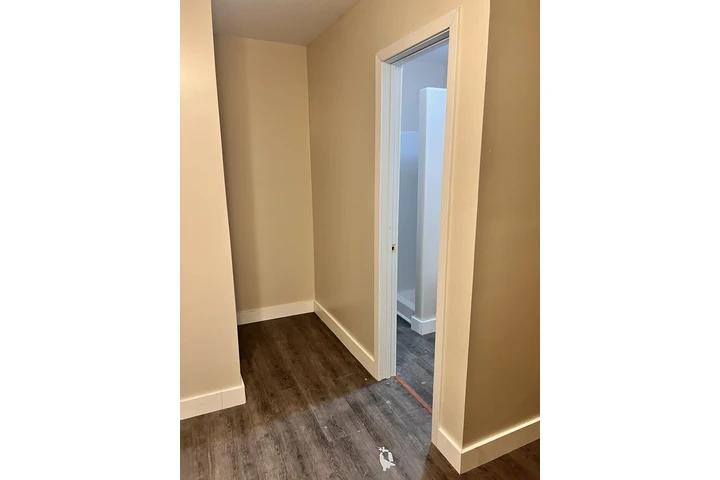 $1200 : Se renta cuarto image 3