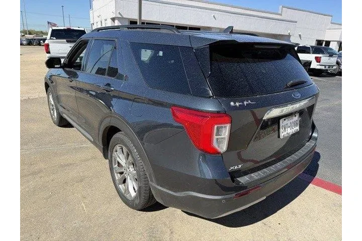 $27983 : Ford Explorer 2022 XLT 4dr S image 5