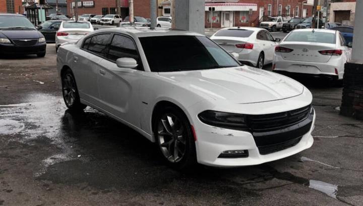 $15500 : 2016 Charger R/T Road and Tra image 4