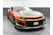 $27418 : Chevrolet Camaro 2022 LT 2dr thumbnail