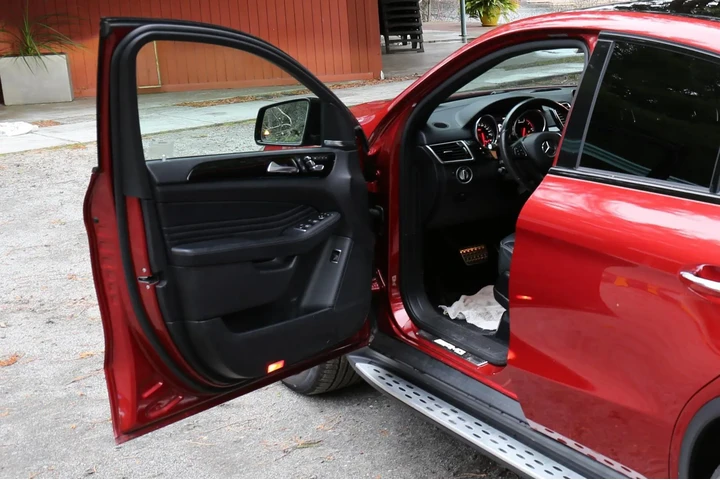 $10000 : 2019 Mercedes-AMG GLE 43 Coupe image 2