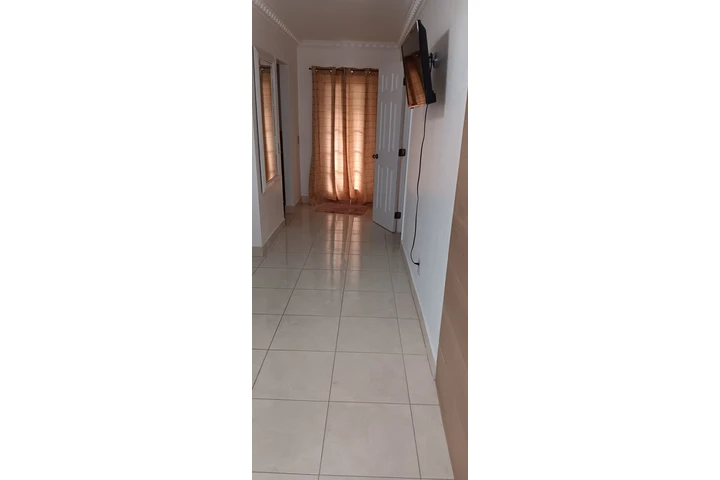 $1 : Efficiense for rent. image 4