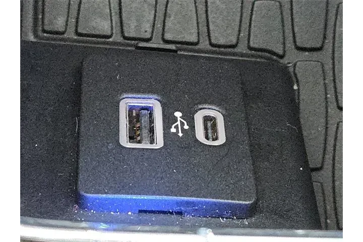 $32265 : Lincoln Aviator 2021 AWD Res image 10