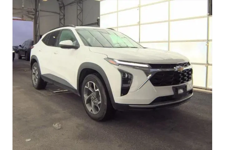 $20993 : Chevrolet Trax 2025 LT 4dr C image 4