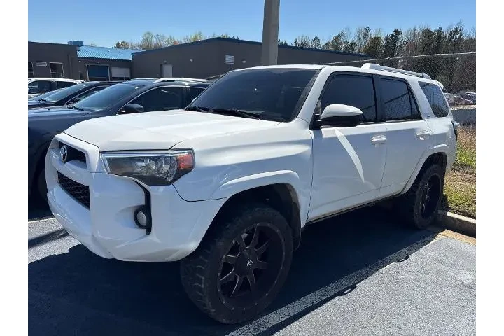 $19249 : Toyota 4Runner 2016 4x2 SR5 image 1