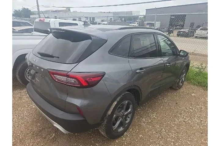 $24539 : Ford Escape 2025 ST-Line 4dr image 3