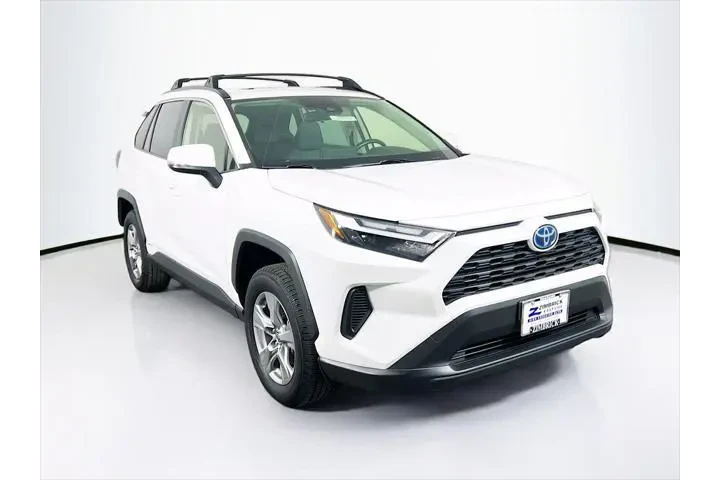 $28990 : Toyota RAV4 Hybrid 2022 AWD image 1