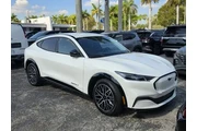$31990 : Ford Mustang Mach-E 2024 Pre thumbnail