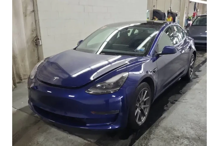 $25000 : 2022 Model 3 image 2
