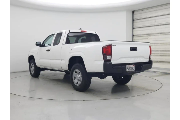 $26998 : Toyota Tacoma 2022 4x2 SR 4d image 2