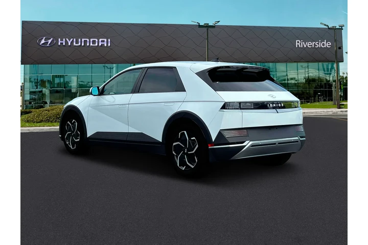 $24881 : Hyundai IONIQ 5 2024 SEL 4dr image 5