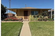 2-bathroom home with 1,024 sq en Los Angeles