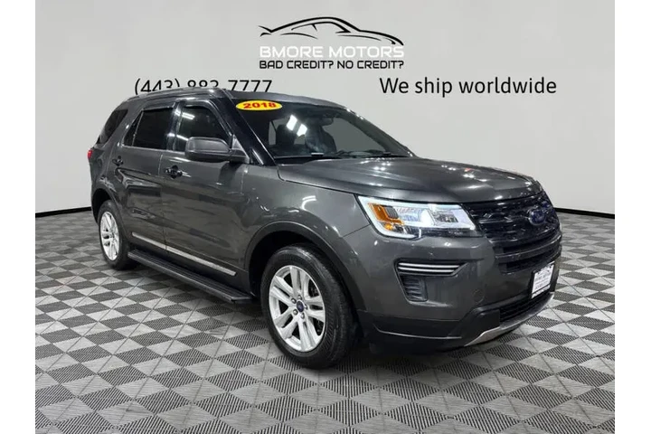 2018 Explorer XLT image 4