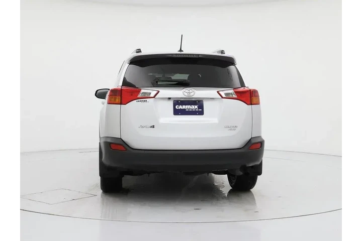 $25998 : Toyota RAV4 2015 AWD Limited image 6