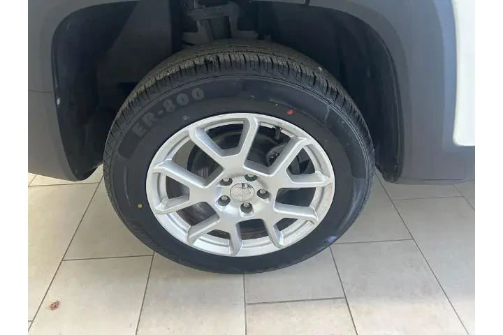 $20211 : Jeep Renegade 2020 4x4 Latit image 8